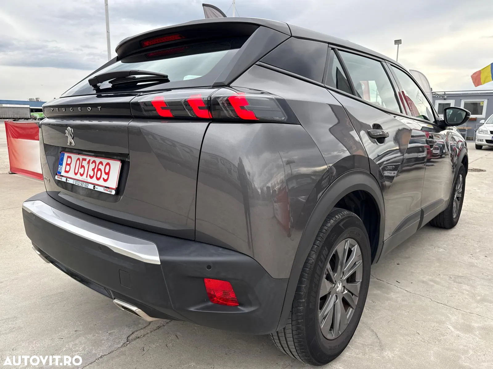 Peugeot 2008 1.2 PureTech EAT8 STT Active Pack - 14