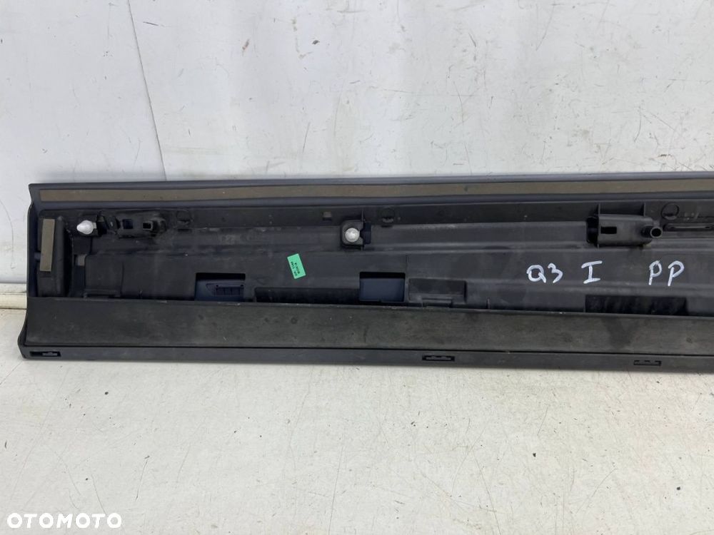 Listwa Audi Q3 I 8u 11-18r. prawa przednia dolna nakładka drzwi boczna prawy przód 8U0853960 - 14