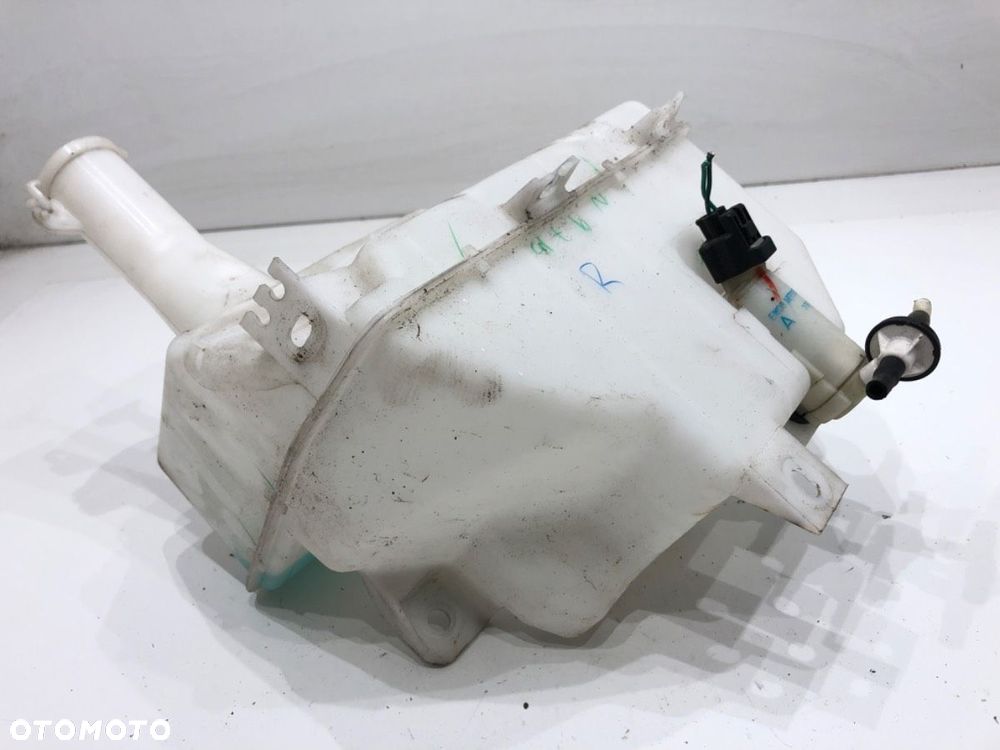 ZBIORNIK SPRYSKIWACZY  MITSUBISHI MIRAGE / SPACE STAR VI liftback (A0_A) 2012 - 2022 1.0 (A05A) 52 - 4