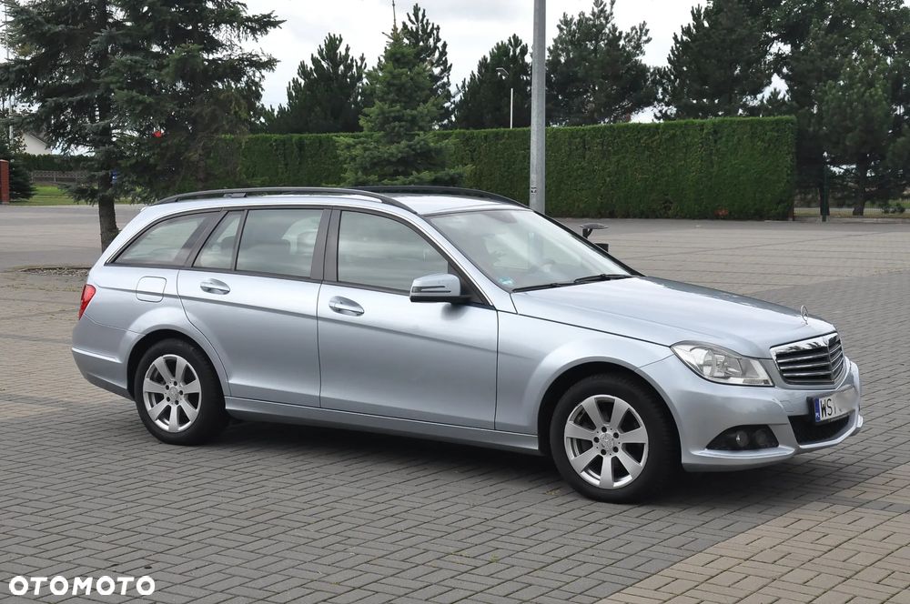 Mercedes-Benz Klasa C 200 CDI DPF (BlueEFFICIENCY) - 10