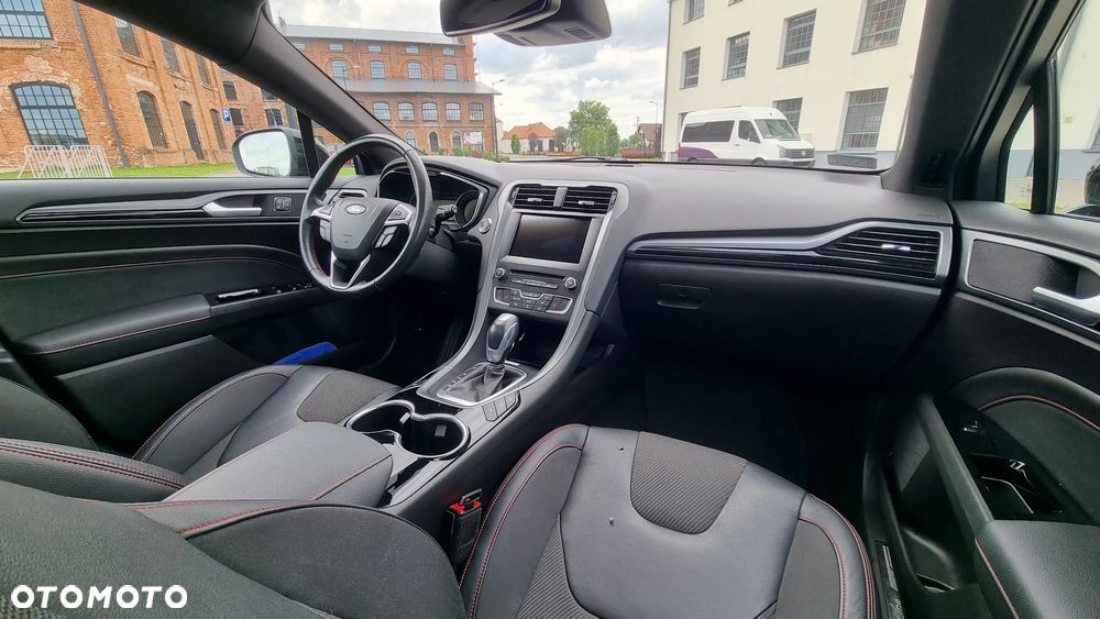 Ford Mondeo 2.0 EcoBoost ST-Line X - 15