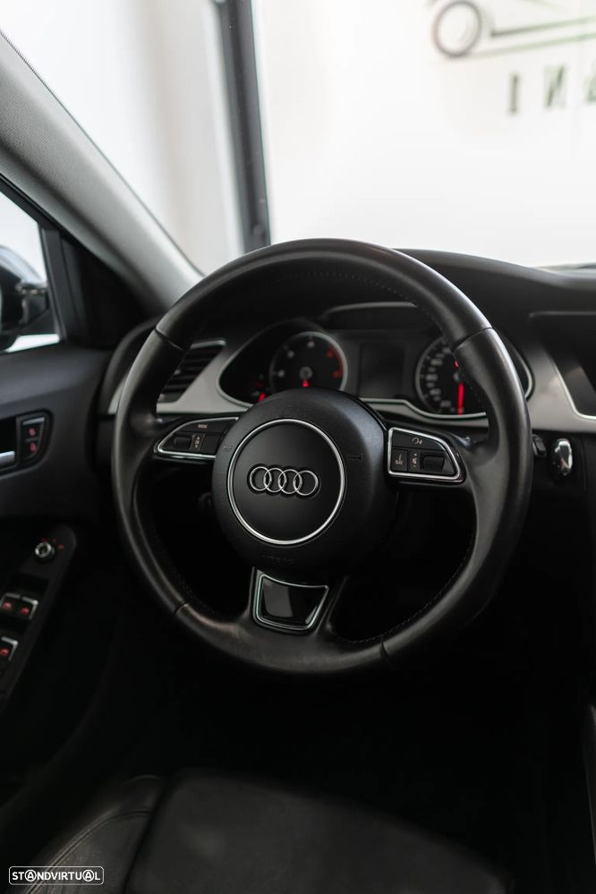 Audi A4 Avant 2.0 TDI multitronic S-line - 22