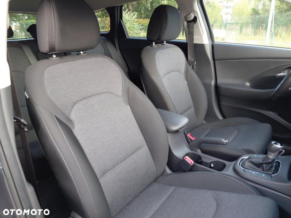 Hyundai i30 - 16