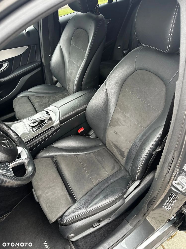 Mercedes-Benz GLC 250 4Matic 9G-TRONIC AMG Line - 12