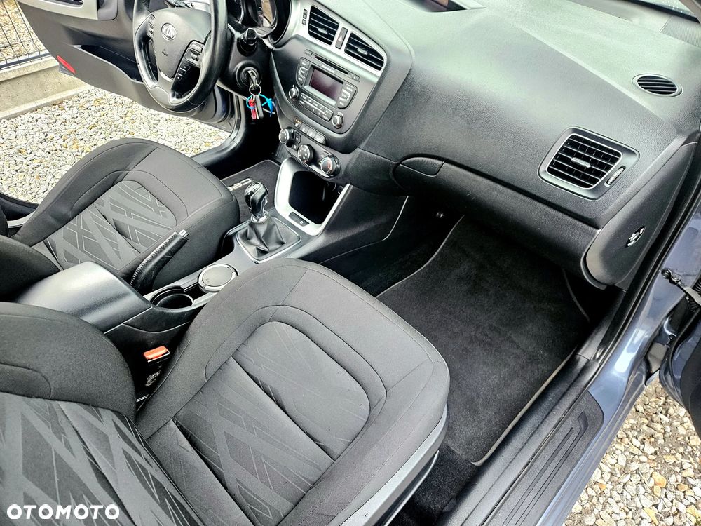 Kia Ceed 1.4 CVVT - 22