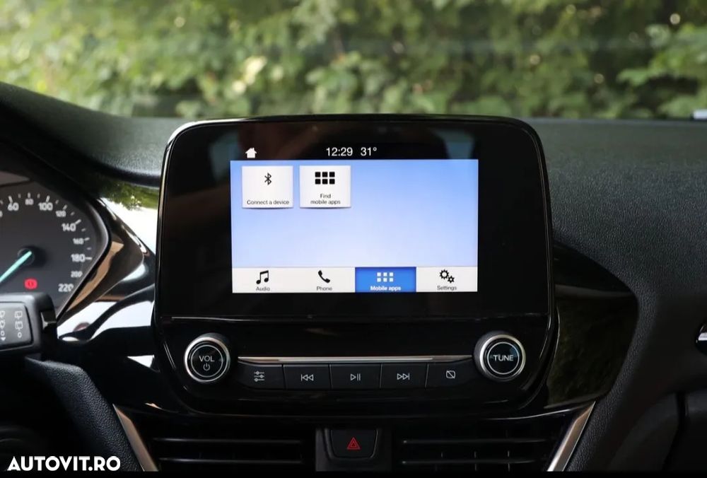 Ford Fiesta 1.1 S&S COOL&CONNECT - 25