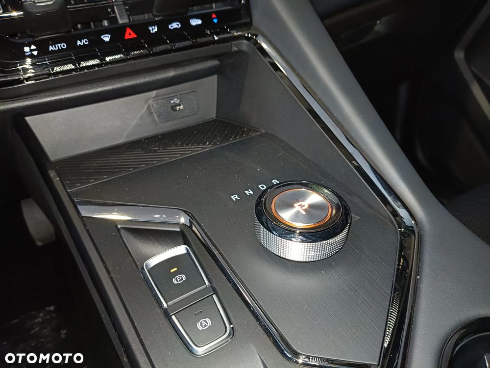 JAC JS8 PRO 7os - 8