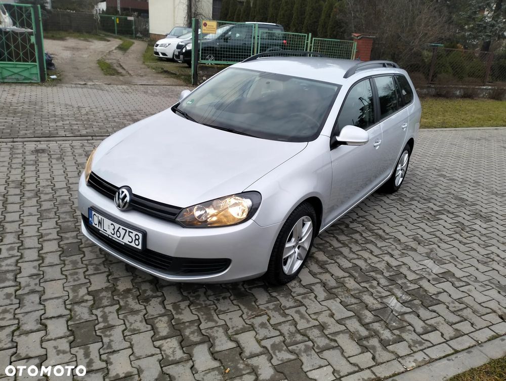 Volkswagen Golf 1.6 TDI DPF Comfortline - 15