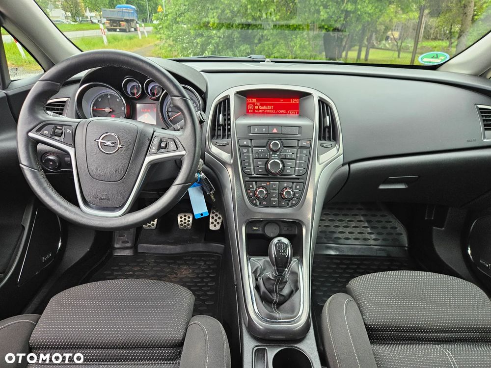 Opel Astra - 8