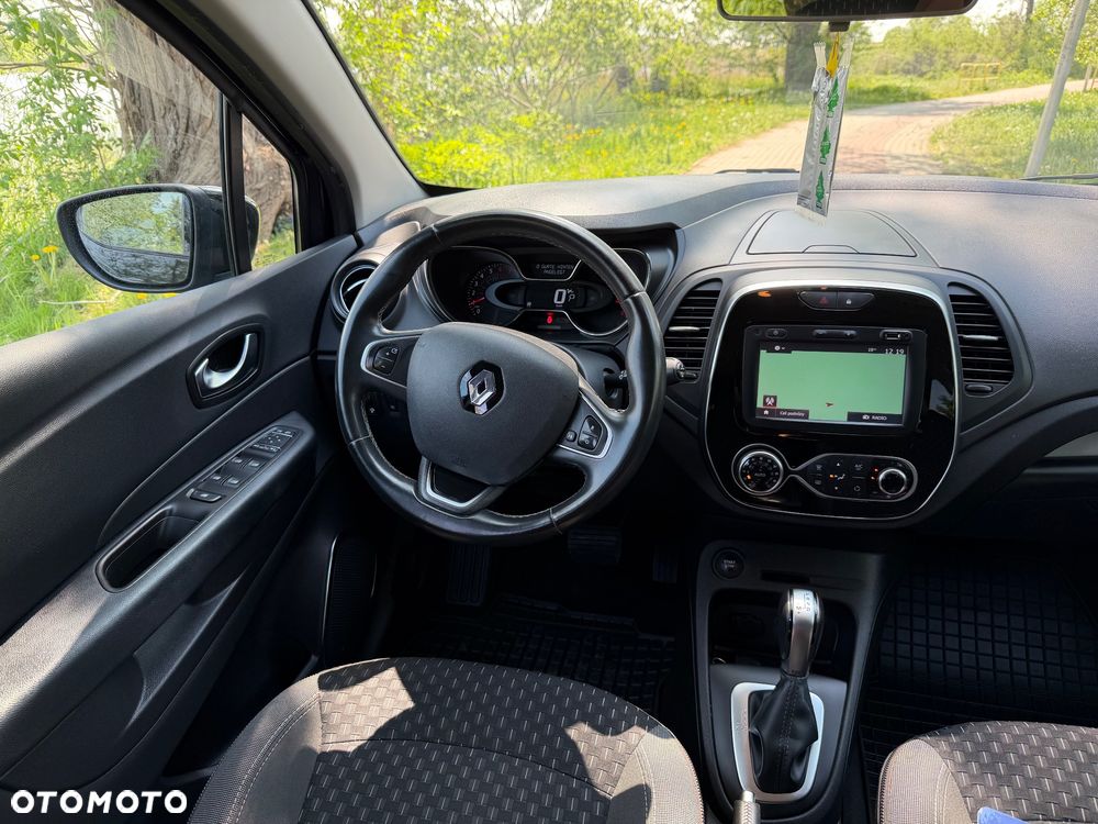 Renault Captur - 16