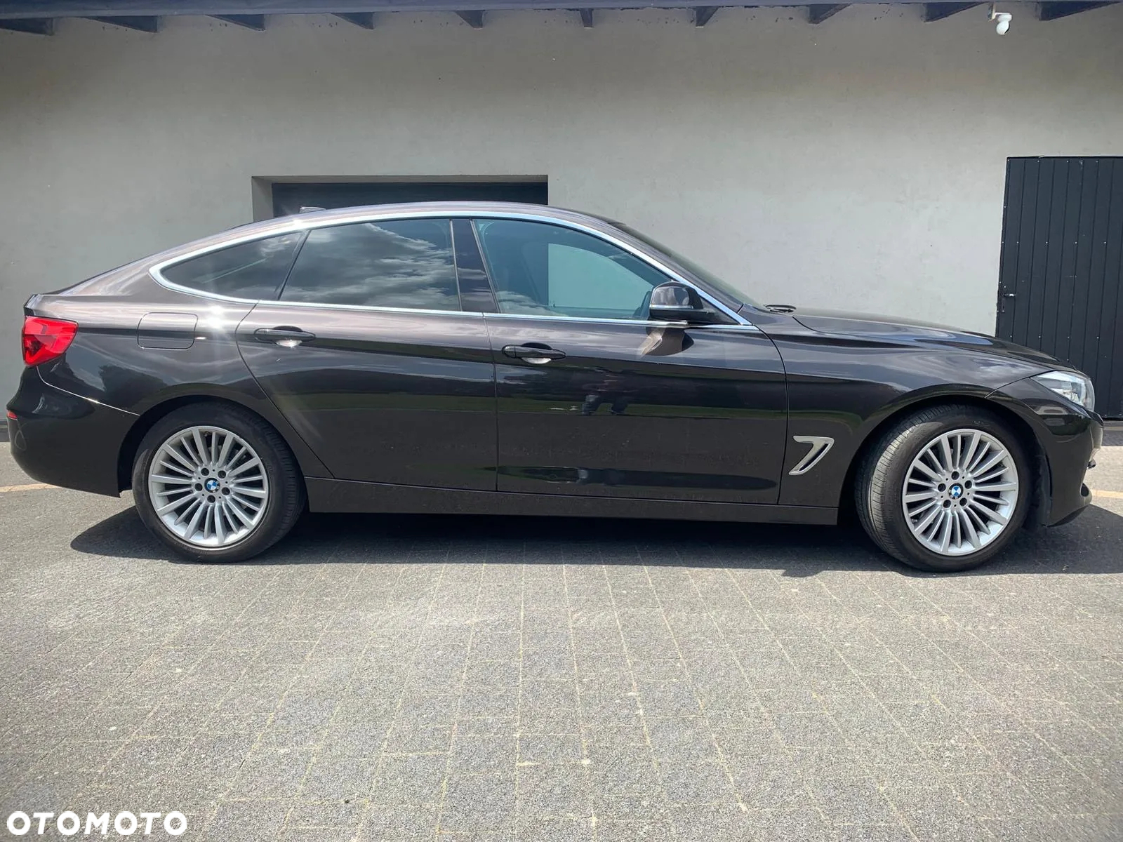 BMW 3GT 320d xDrive - 3