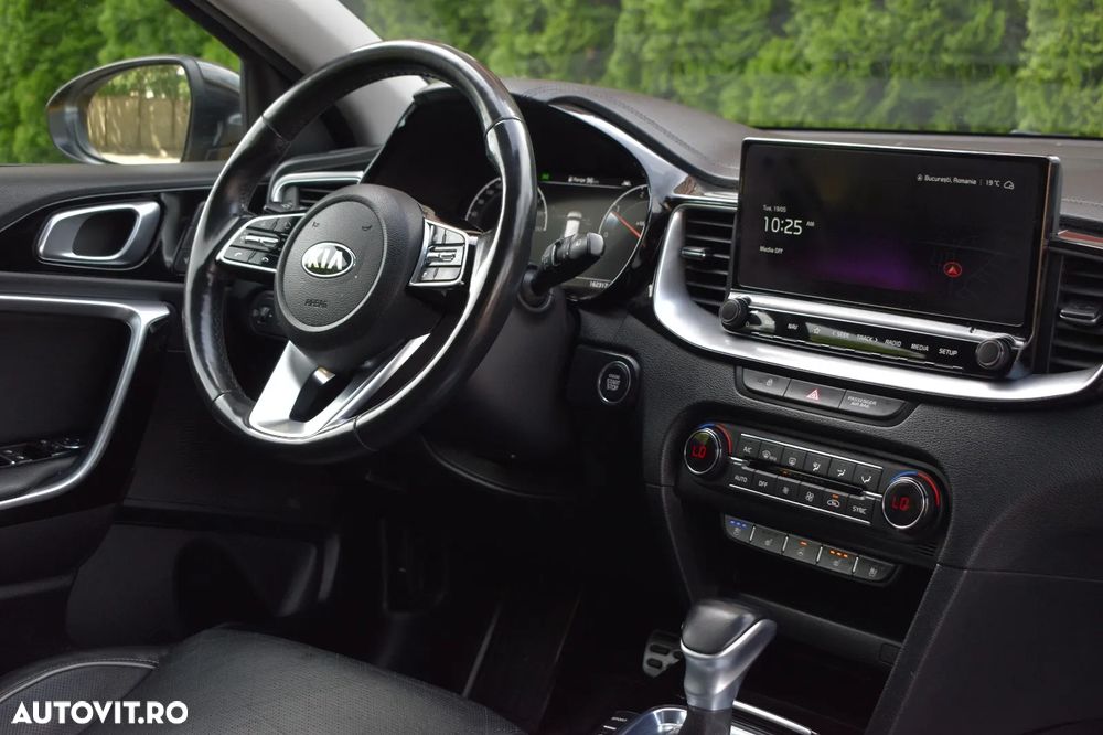 Kia XCeed 1.6 CRDi DCT7 PLATINUM EDITION - 3
