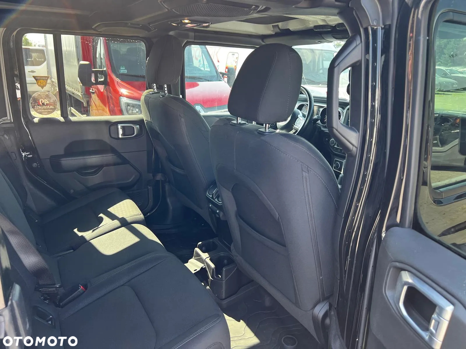 Jeep Gladiator - 26