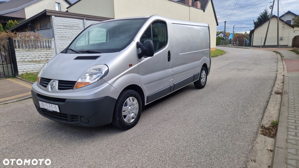 Renault Trafic - 22