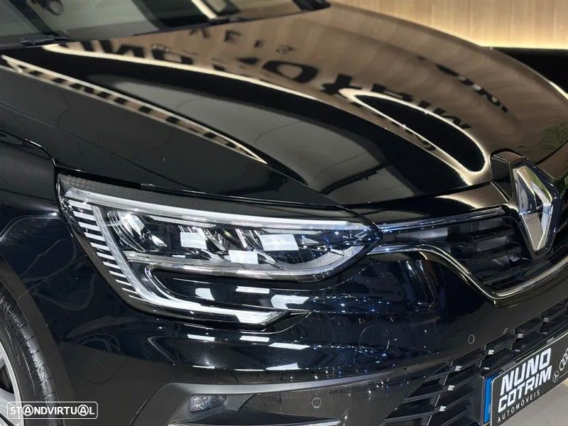 Renault Mégane Sport Tourer 1.5 Blue dCi Equilibre EDC - 4