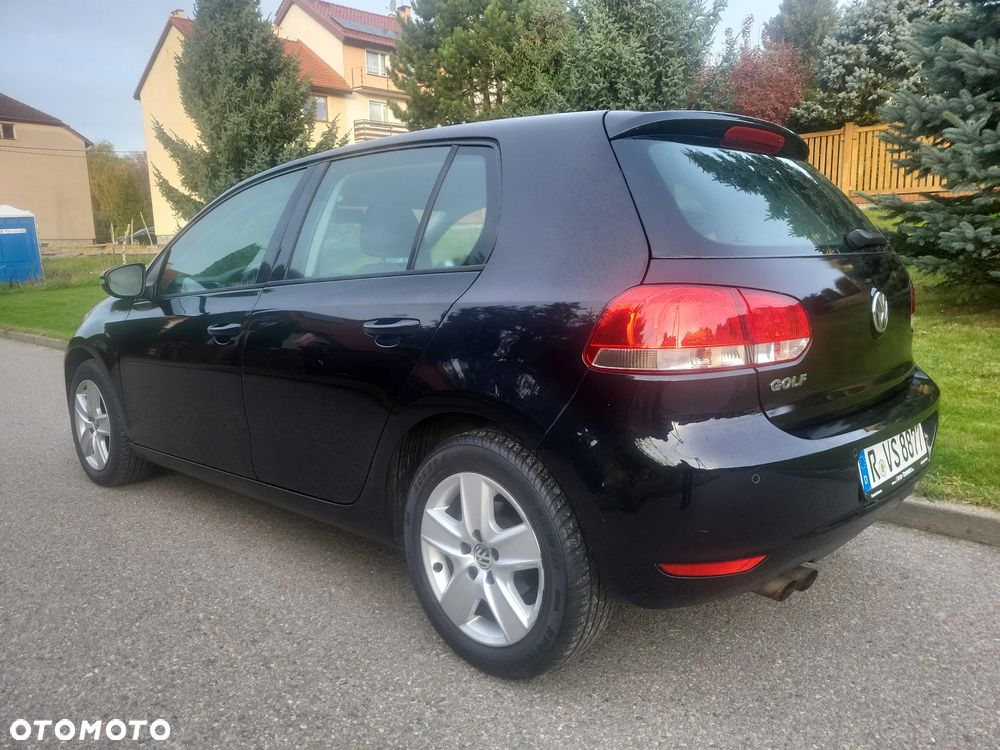 Volkswagen Golf - 9