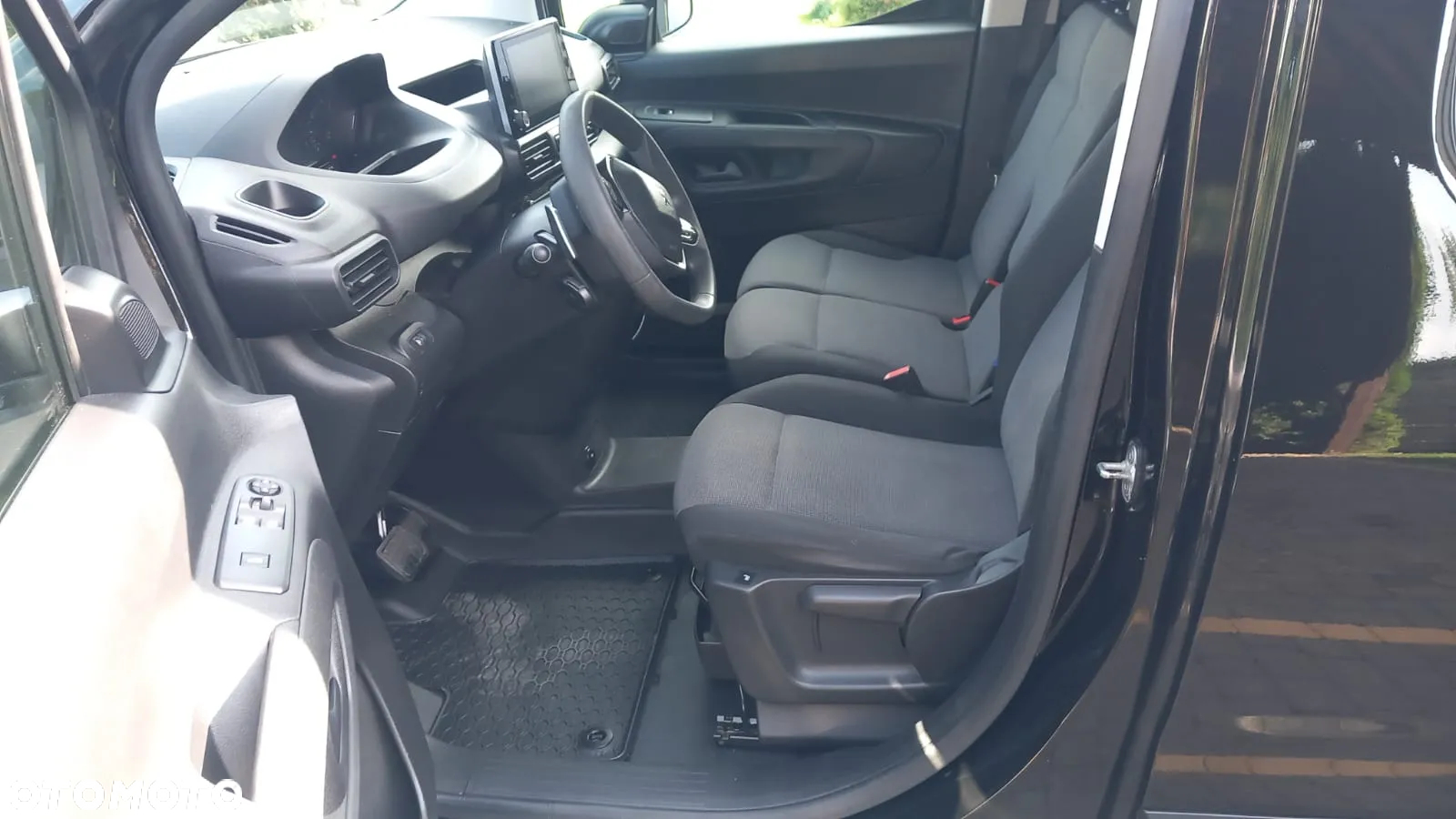 Peugeot PARTNER - 18