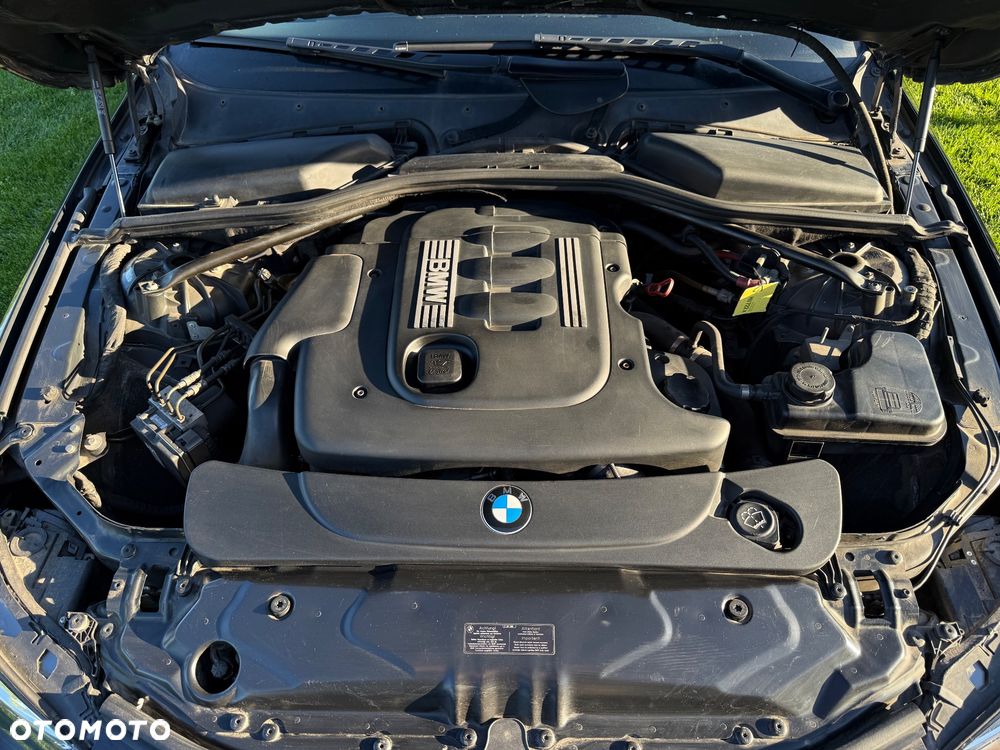 BMW Seria 5 520d - 12