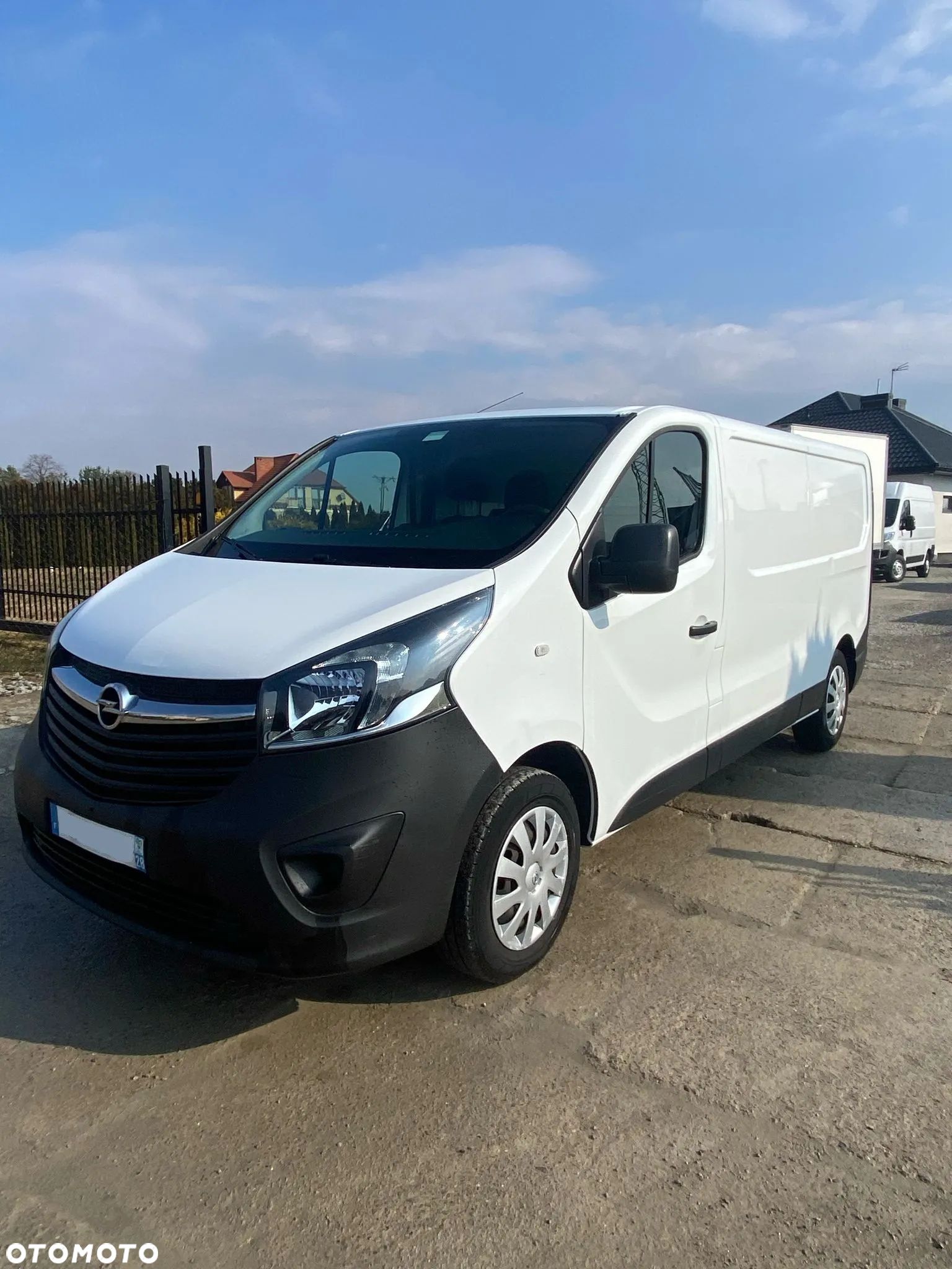 Opel Opel VIVARO / L2H1 / KLIMA / SPROWADZONY Z FRANCJI - 1