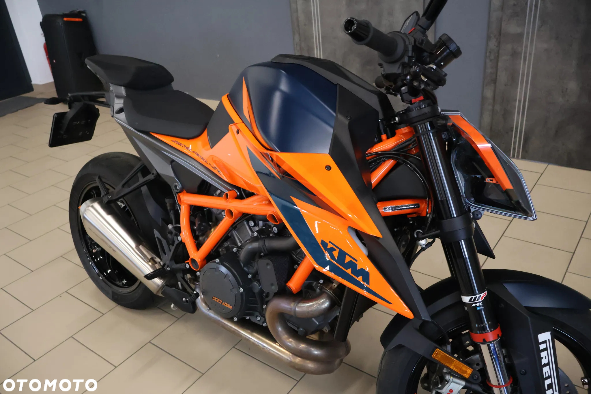 KTM Super Duke - 15
