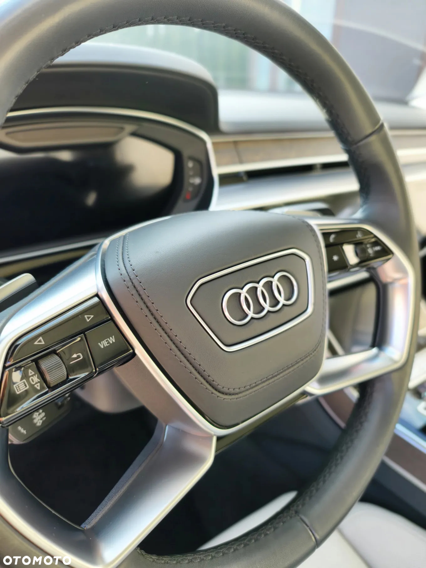 Audi A8 L 55 TFSI quattro tiptronic - 15