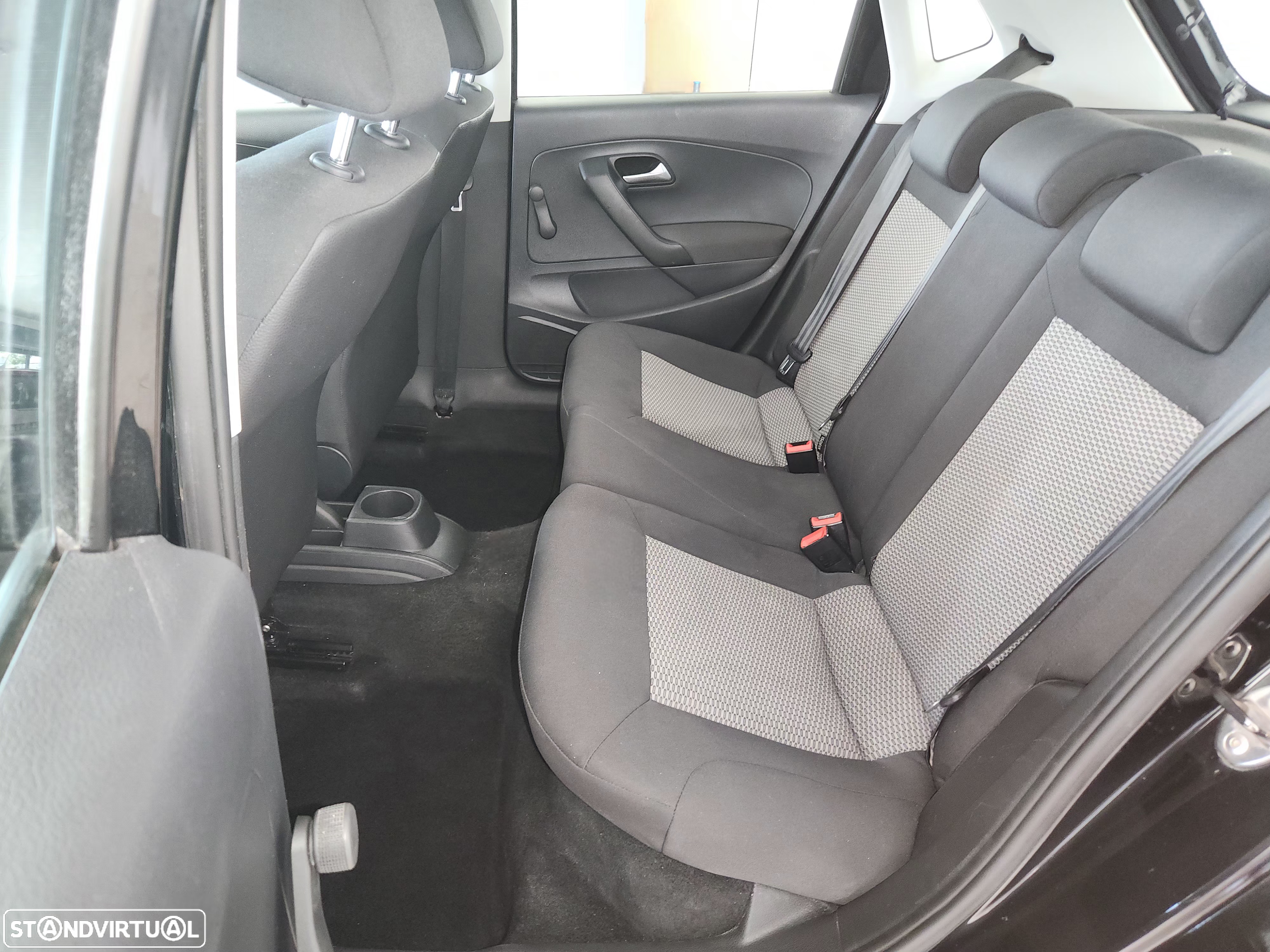 VW Polo 1.2 TDI Blue Motion - 37