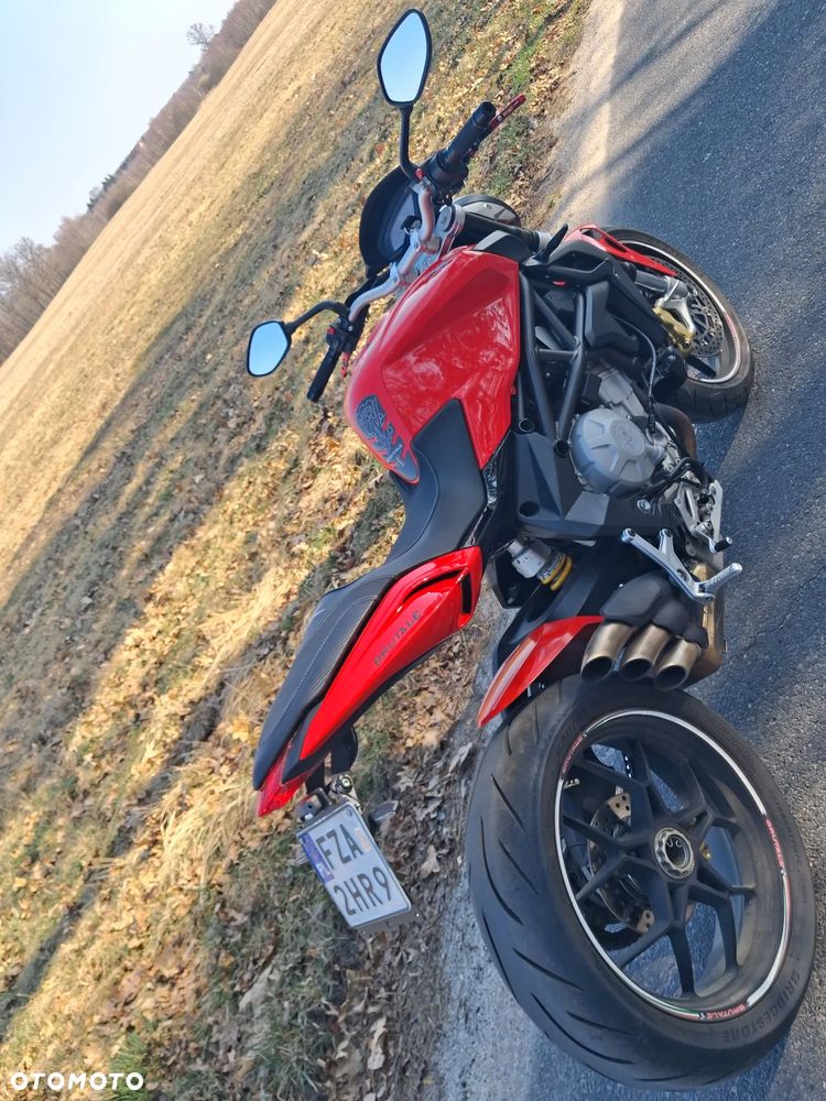 MV AGUSTA Brutale - 7