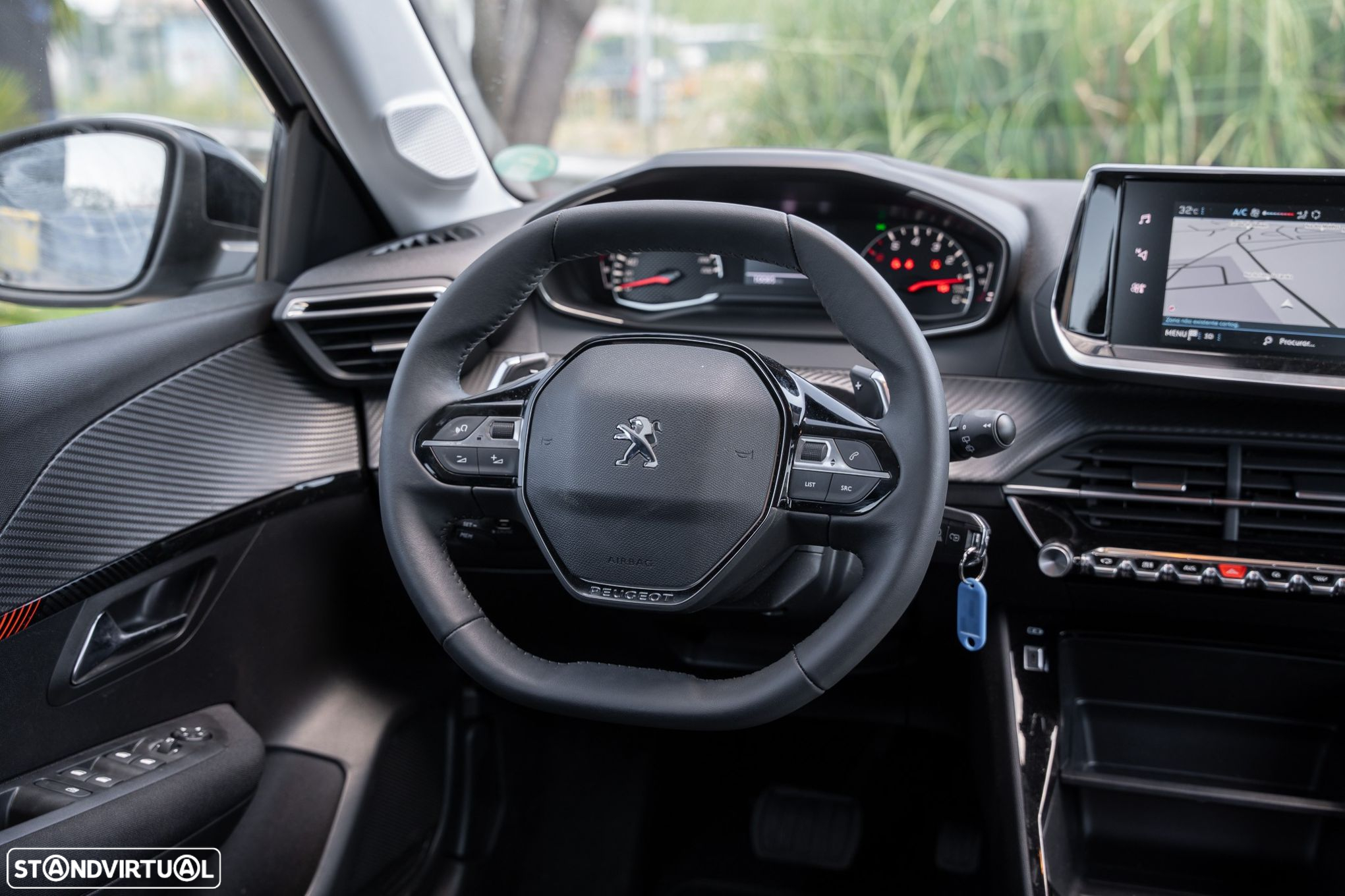 Peugeot 208 PureTech 100 EAT8 Active Pack - 8