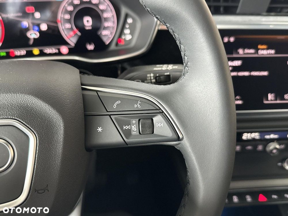 Audi Q3 Sportback - 24