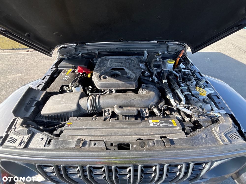 Jeep Wrangler Unlimited 2.0 Turbo PHEV 4xe Sahara - 17