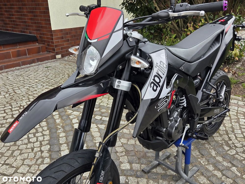 Aprilia SX - 24