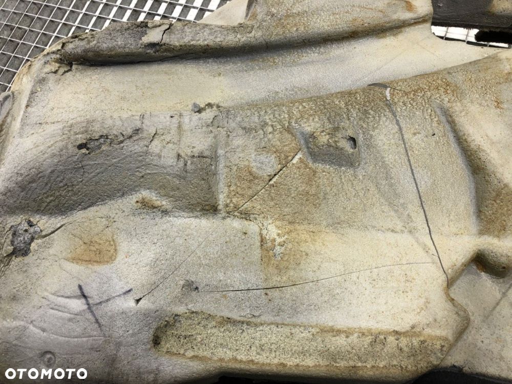 DYWAN WYKŁADZINA PRZÓD LEWA - 221.00 PLN - MASERATI QUATTROPORTE VI 2012 - 2022 3.0 S Q4 302 kW - 6