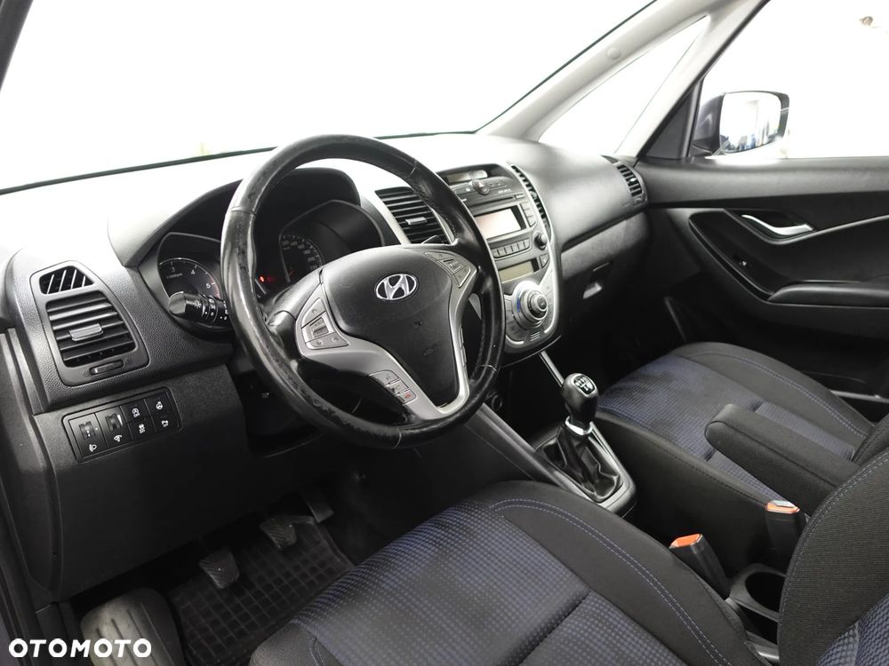Hyundai ix20 - 18