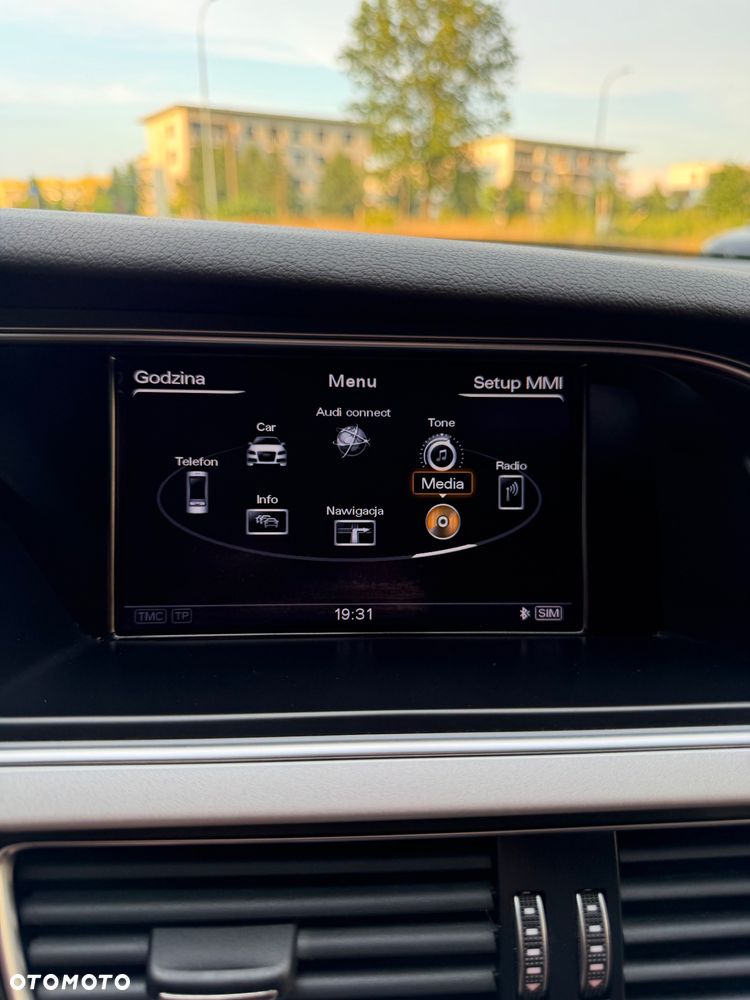 Audi A4 Limousine - 19