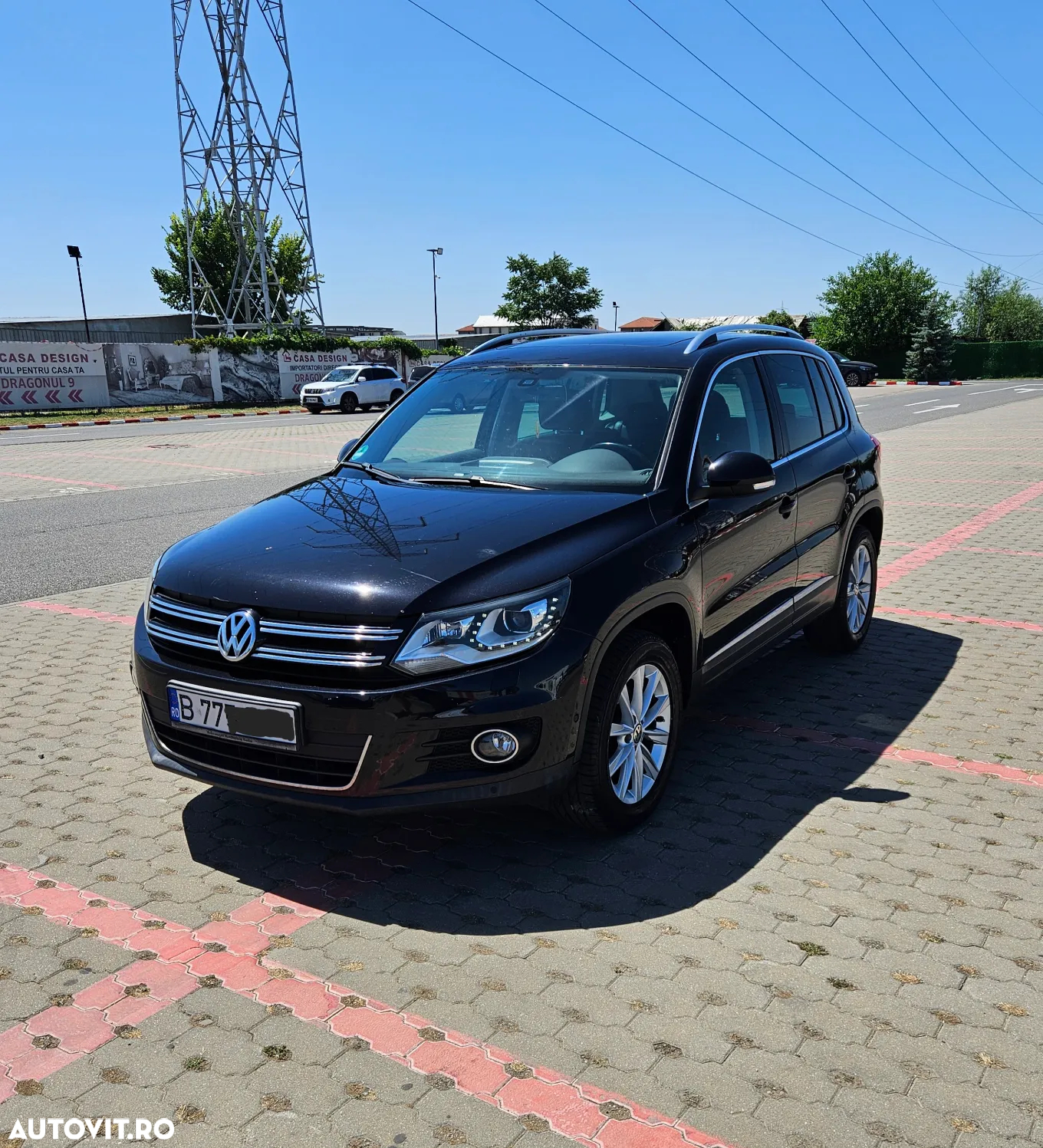 Volkswagen Tiguan 2.0 TDI 4Motion DSG Sport & Style - 5