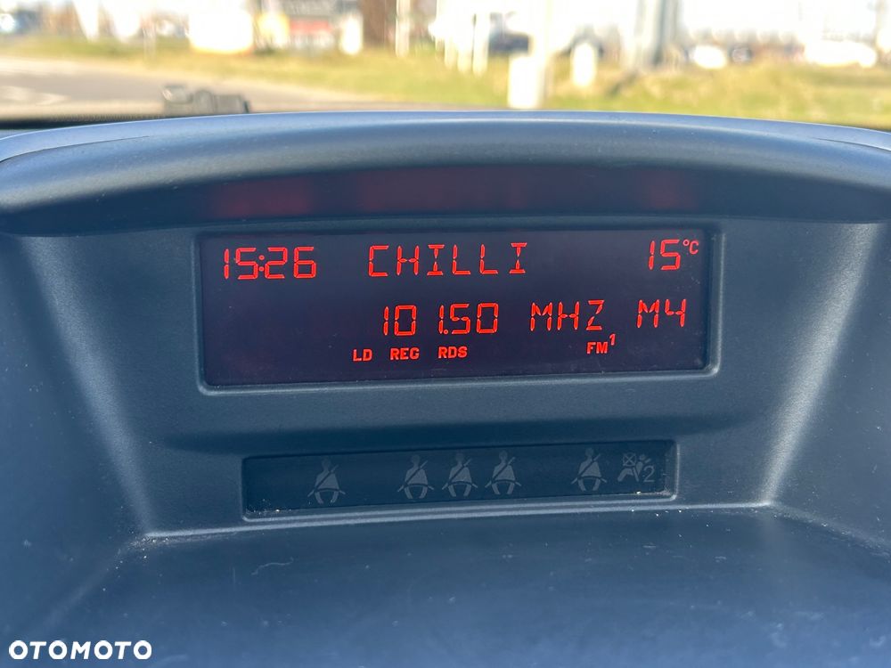 Peugeot 207 Outdoor 1.6 - 12