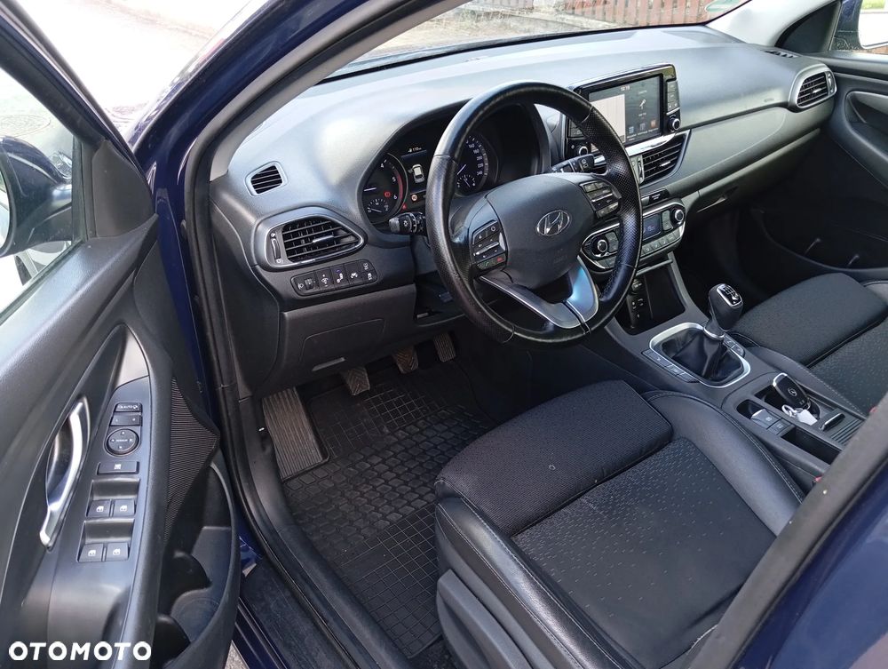 Hyundai i30 1.6 CRDI Premium - 5