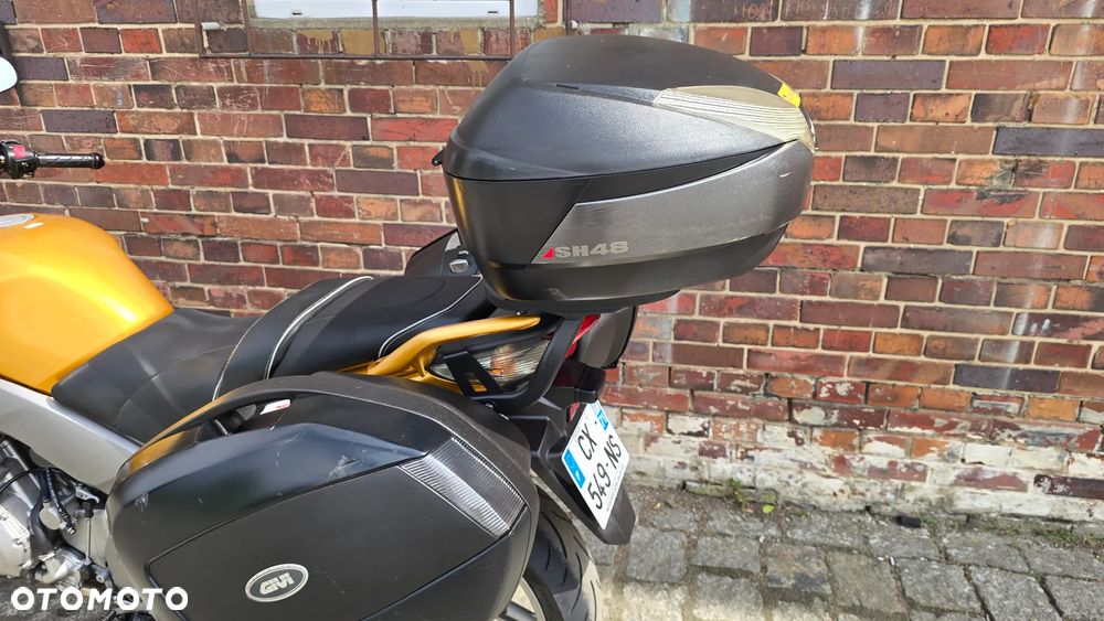 Honda CBF - 17