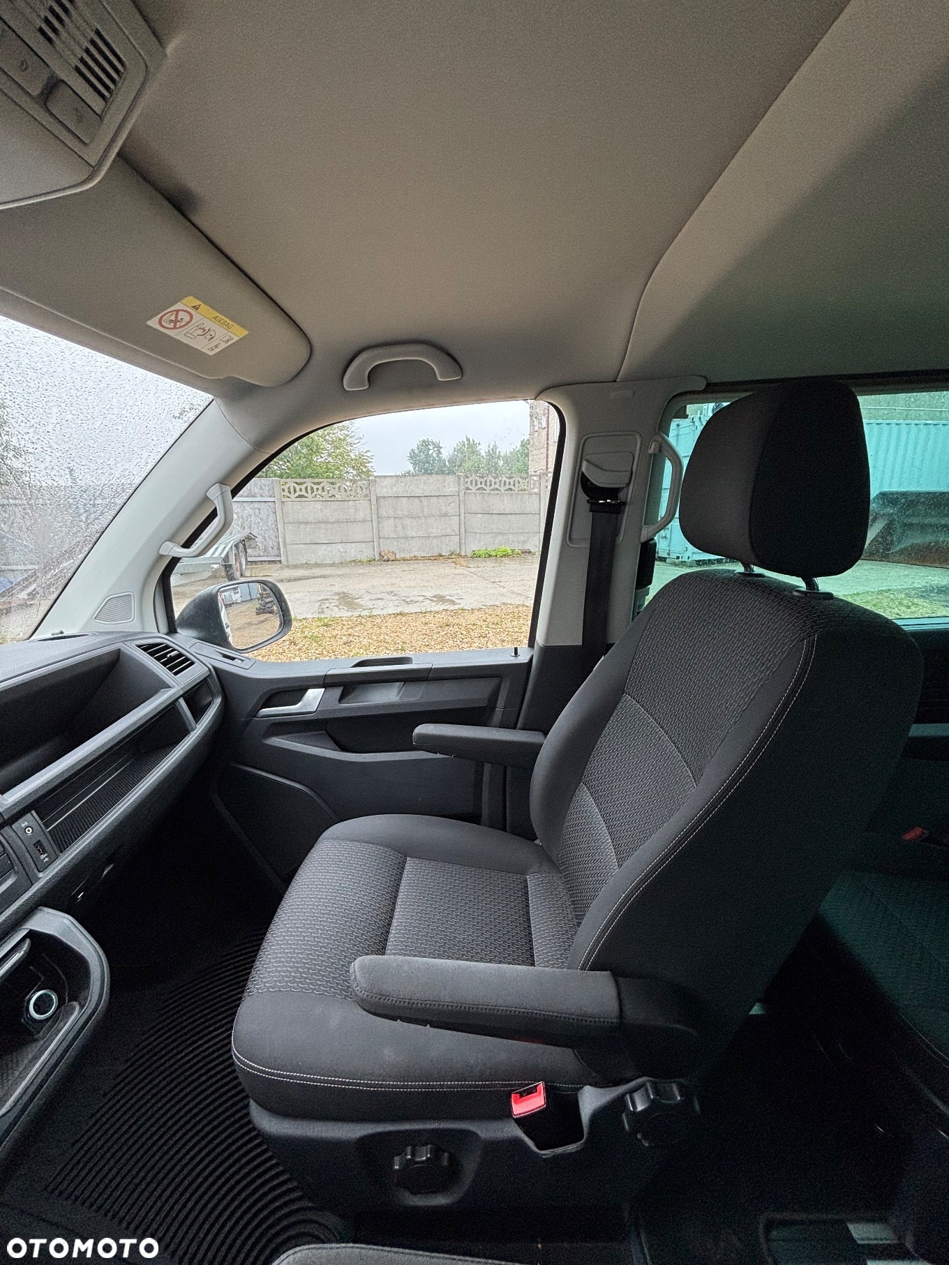 Volkswagen Multivan 2.0 TDI L1 Edition DSG - 14