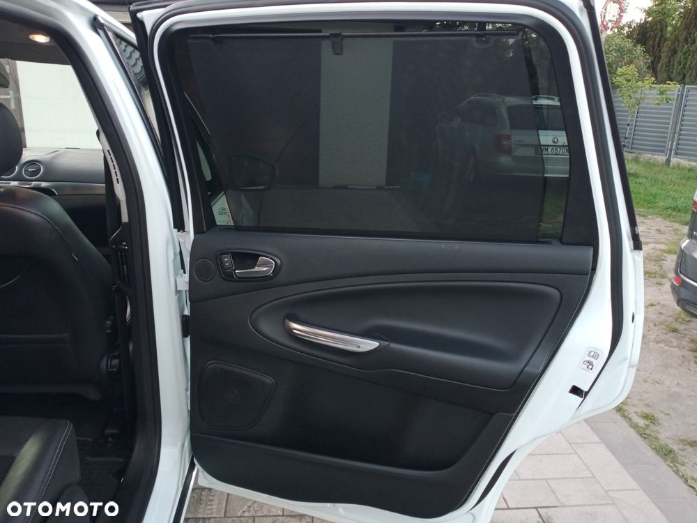 Ford S-Max 2.0 TDCi Titanium - 36