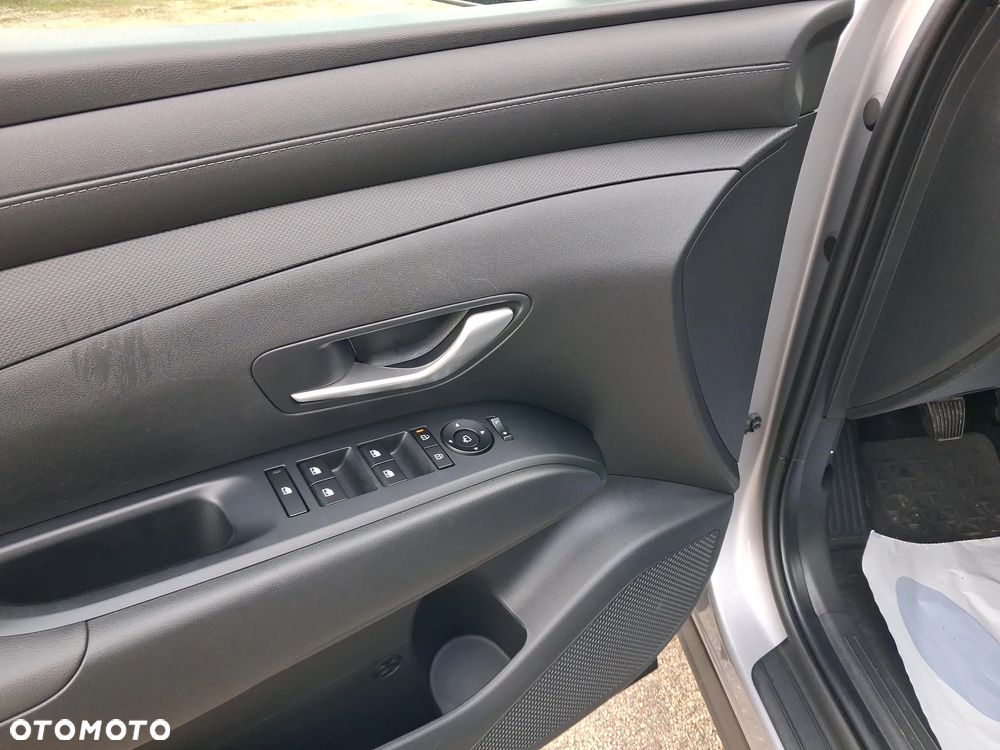 Hyundai Tucson 1.6 T-GDi Smart 2WD - 12