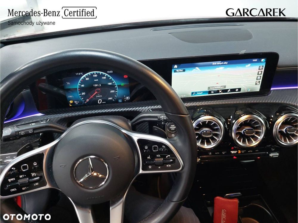 Mercedes-Benz Klasa A 180 Progressive 7G-DCT - 24