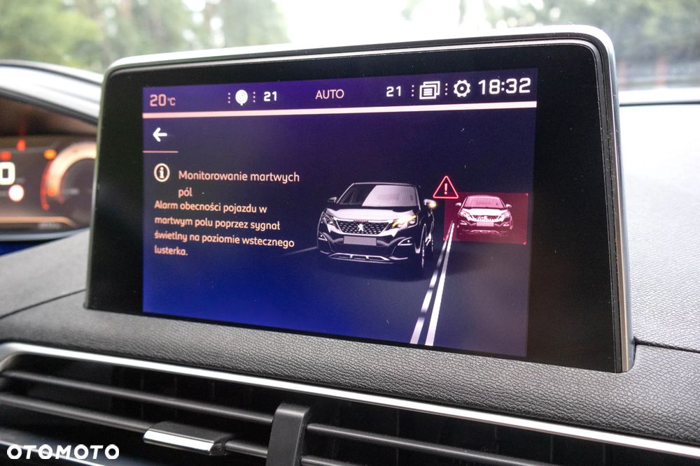 Peugeot 3008 1.6 BlueHDi Allure S&S - 36