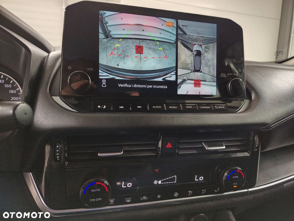 Nissan Qashqai 1.3 DIG-T MHEV N-Connecta - 32