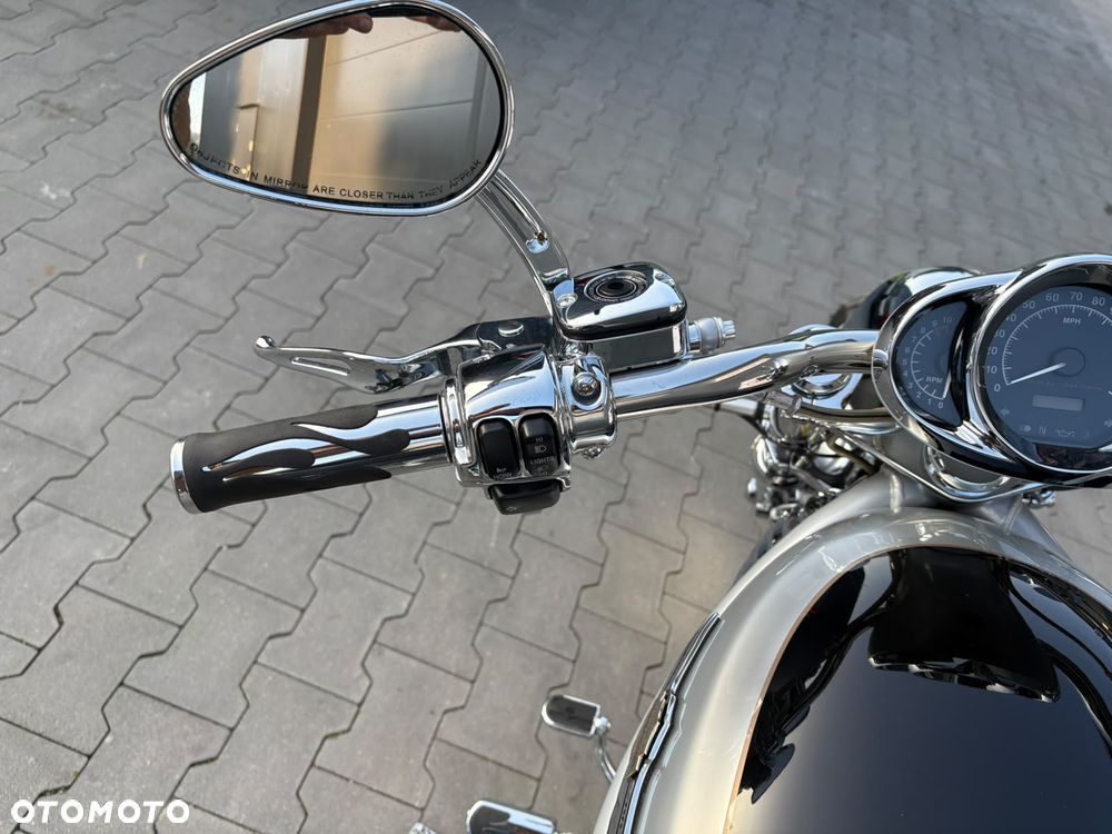 Harley-Davidson Softail V-Rod - 19