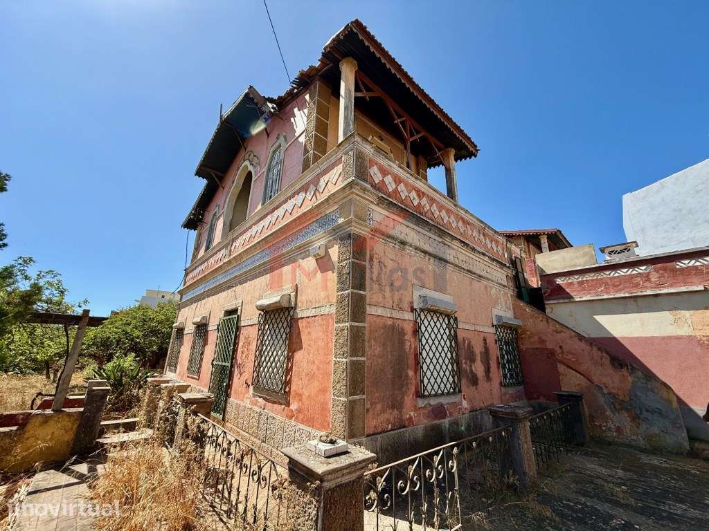 Lote com área de construção de 9224m2 e lote com chalé - Olhão - Grande imagem: 5/47