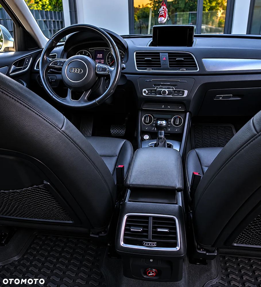 Audi Q3 - 10