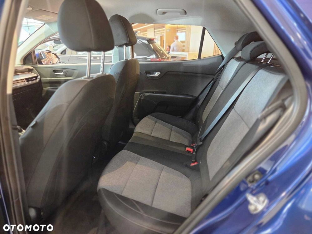 Kia Stonic - 28