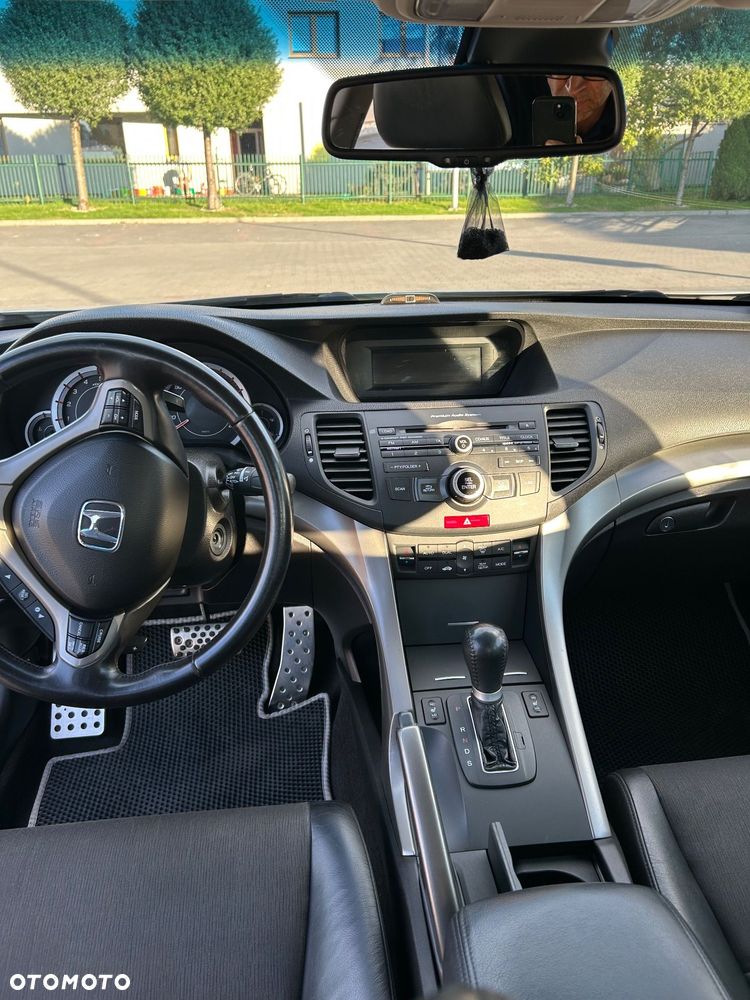 Honda Accord 2.4 Executive - 27