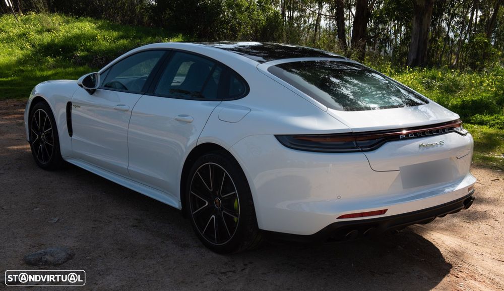 Porsche Panamera - 5